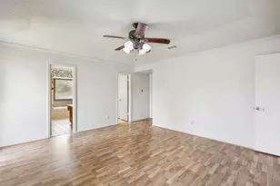 1712 Woodcreek Dr, Richardson, TX 75082 - Photo 15