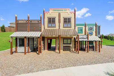 1060 Wheatland Drive, Justin, TX 76247 - Photo 15