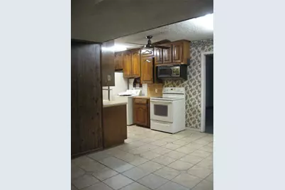 105 Bellview Drive, Palestine, TX 75803 - Photo 5