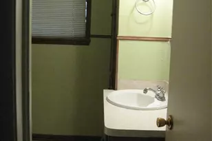 105 Bellview Dr, Palestine, TX 75803 - Photo 7