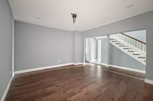 2024 Bourbon St, Dallas, TX 75226 - Photo 21
