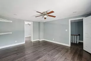2024 Bourbon St, Dallas, TX 75226 - Photo 17