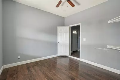 2024 Bourbon Street, Dallas, TX 75226 - Photo 11
