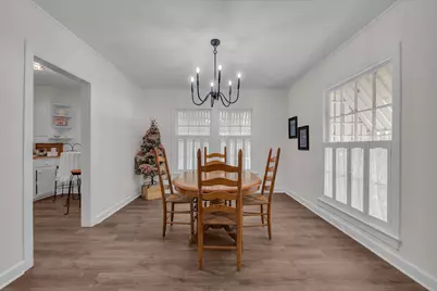 1002 W 3rd Street, Clifton, TX 76634 - Photo 5