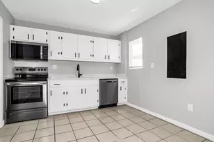 2412 Spiller St, Fort Worth, TX 76105 - Photo 13