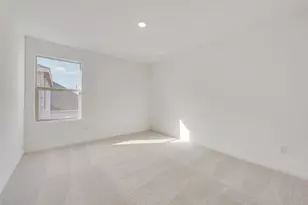 241 Bable Run Dr, Little Elm, TX 75068 - Photo 13