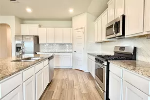 4016 Spur Trail Dr, Denton, TX 76208 - Photo 5