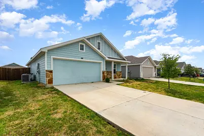 513 Autumnwood Way, Princeton, TX 75407 - Photo 3