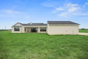 1224 Durham Ln, Cleburne, TX 76033 - Photo 21