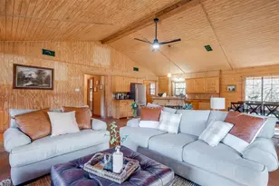 1348 Co Rd 2013, Glen Rose, TX 76690 - Photo 15