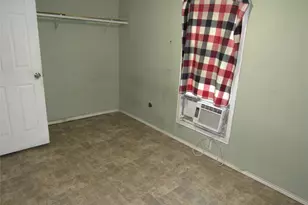 124 Holly Oak Dr, Weatherford, TX 76087 - Photo 25