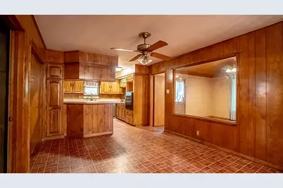 103 Blakeney Street, Stephenville, TX 76401 - Photo 9