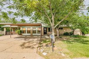 103 Blakeney St, Stephenville, TX 76401 - Photo 3