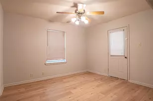 103 Blakeney St, Stephenville, TX 76401 - Photo 29