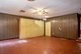 103 Blakeney St, Stephenville, TX 76401 - Photo 33