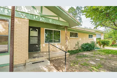 103 Blakeney Street, Stephenville, TX 76401 - Photo 19