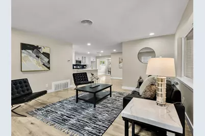 6005 Saint Johns Lane, Fort Worth, TX 76114 - Photo 1