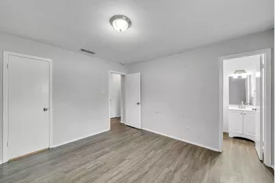 1106 High Point Drive, Arlington, TX 76015 - Photo 17