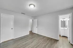 1106 High Point Dr, Arlington, TX 76015 - Photo 17