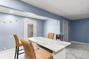 230 W Jerden Ln, Dallas, TX 75208 - Photo 21