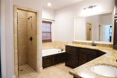 5600 Thoms Court, Fort Worth, TX 76126 - Photo 15