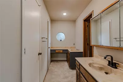 2201 Pebblebrook Court, Grand Prairie, TX 75050 - Photo 9