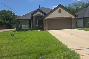 562 Jonelle St, Dallas, TX 75217 - Photo 1