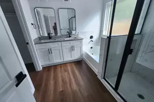 562 Jonelle St, Dallas, TX 75217 - Photo 15