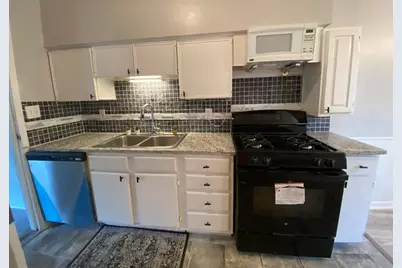 826 Leyenda Drive, Mesquite, TX 75149 - Photo 5