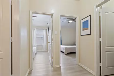 2779 Sunvalley Drive, Grand Prairie, TX 75052 - Photo 7