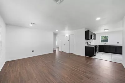 3929 Frederick Avenue, Waco, TX 76707 - Photo 3