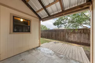 827 Fort Gates, Waco, TX 76708 - Photo 21
