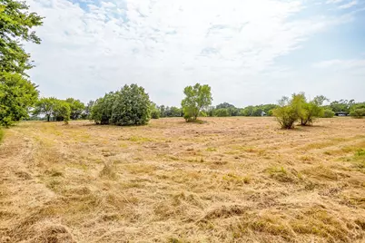 2151 W 199 Highway, Springtown, TX 76082 - Photo 11
