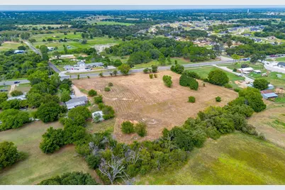 2151 W 199 Highway, Springtown, TX 76082 - Photo 17