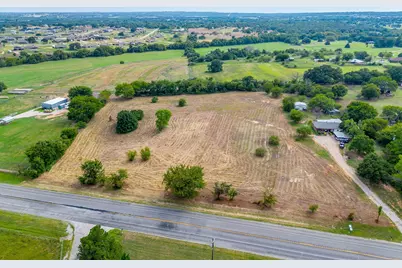 2151 W 199 Highway, Springtown, TX 76082 - Photo 3