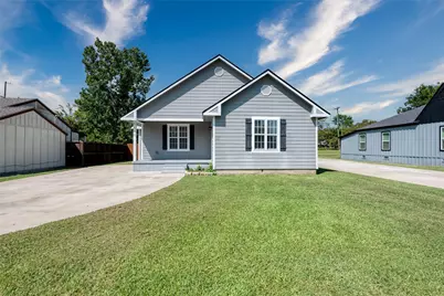 1110 N Ross Avenue, Sherman, TX 75090 - Photo 1