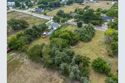 305 E Hickory Lane, Weatherford, TX 76086 - Photo 7