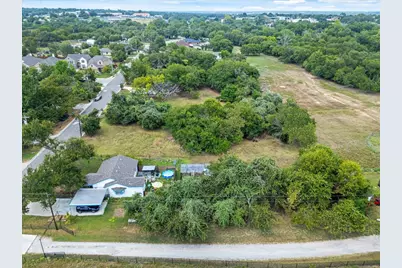 305 E Hickory Lane, Weatherford, TX 76086 - Photo 15