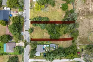 305 E Hickory Ln, Weatherford, TX 76086 - Photo 1