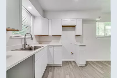 525 Moonlight Drive, Garland, TX 75040 - Photo 13