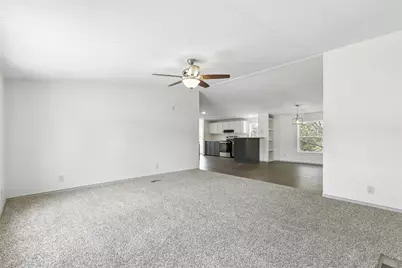 319 Denton Heights Lane, Weatherford, TX 76085 - Photo 9