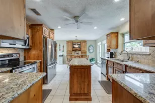 2337 Chace Ct, Plano, TX 75023 - Photo 9