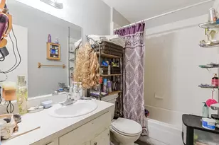 353 N Field St, Burleson, TX 76028 - Photo 11