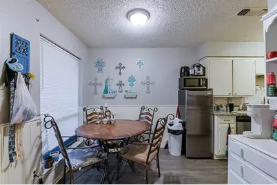 353 N Field Street, Burleson, TX 76028 - Photo 5