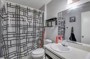 353 N Field St, Burleson, TX 76028 - Photo 25