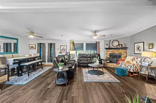 1465 County Road 3690 Rd, Paradise, TX 76073 - Photo 3