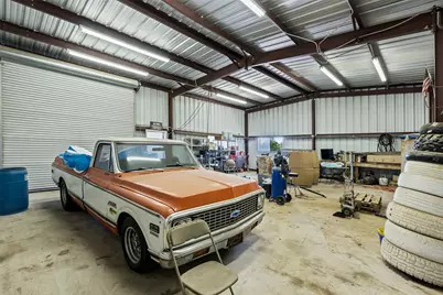 1465 County Road 3690 Road, Paradise, TX 76073 - Photo 17