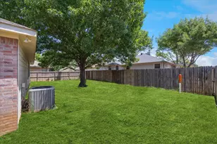 3933 Parkhaven Dr, Denton, TX 76210 - Photo 23