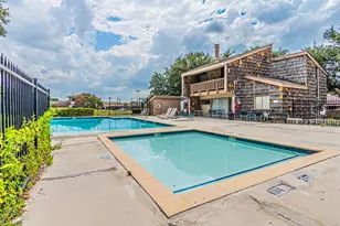 4419 Westminster Dr, Irving, TX 75038 - Photo 37