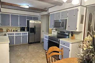 701 N Saline St, Grand Saline, TX 75140 - Photo 11